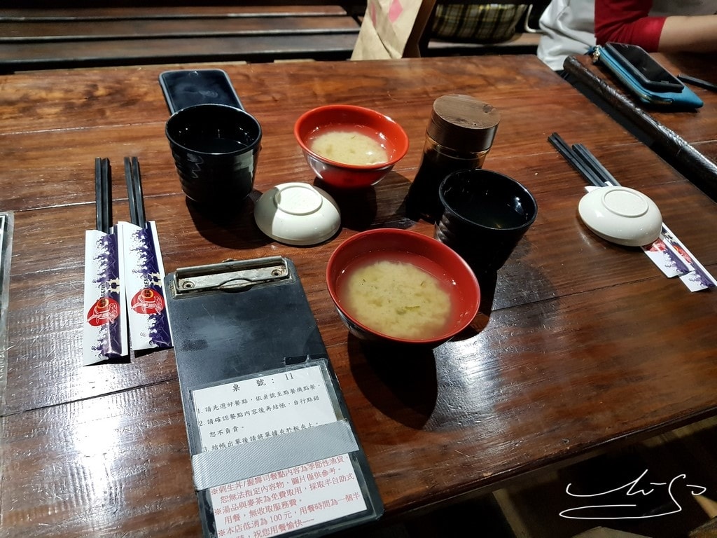 刺身丼 (3).jpg