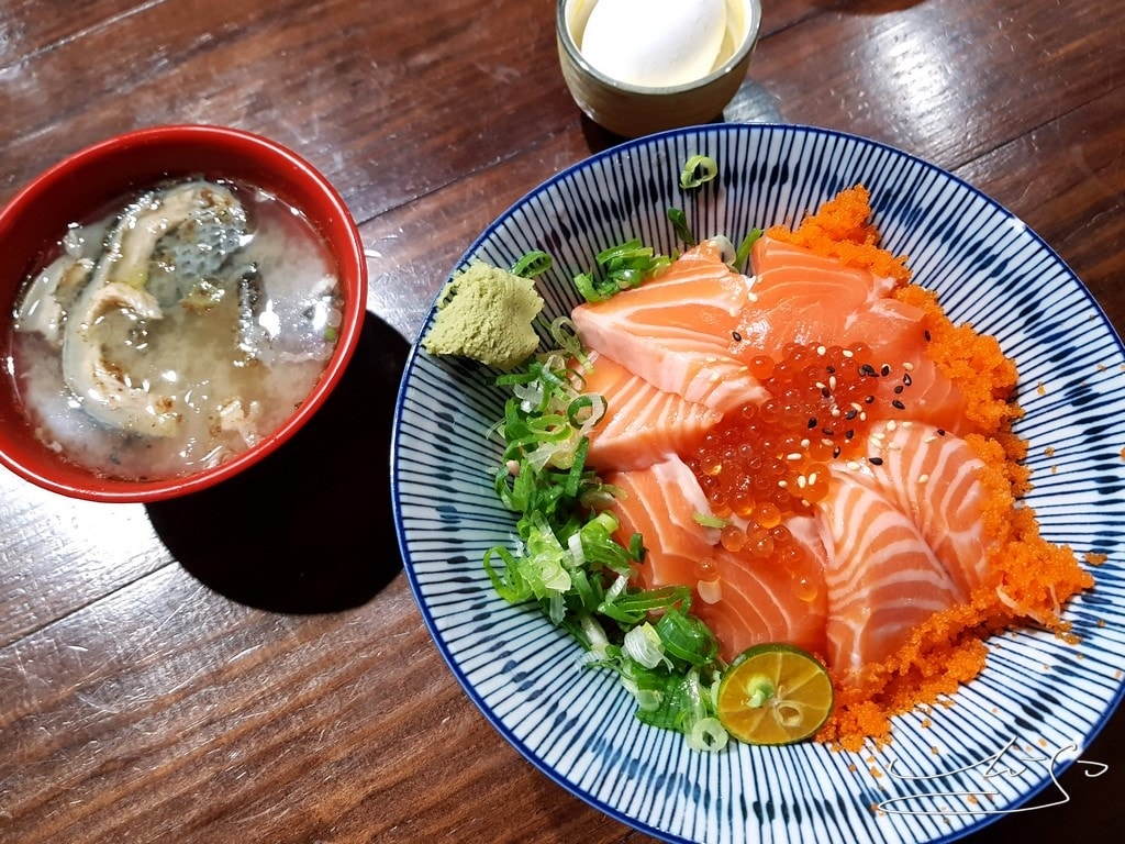 刺身丼 (8).jpg