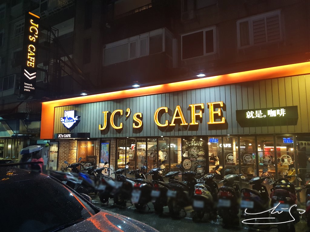 JC cafe (65).jpg