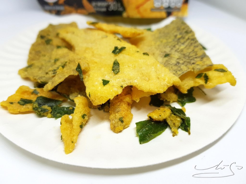【MUNDAY】壽司職人酥炸鹹蛋黃鮭魚肚皮 (23).jpg