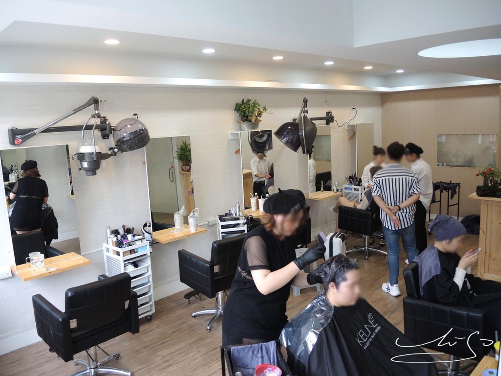 A%5CMOUR hair salon 文山店 (39).JPG