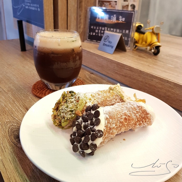 PAI PAI CANNOLI (17).jpg