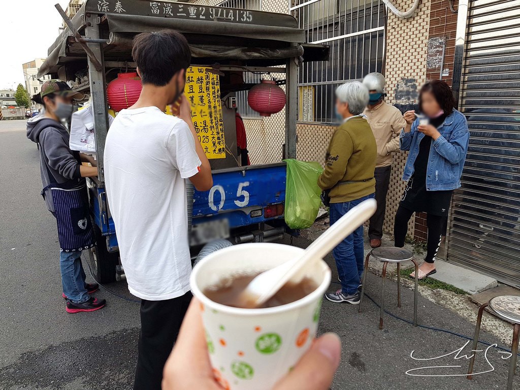 小綾臭豆腐 (2).jpg