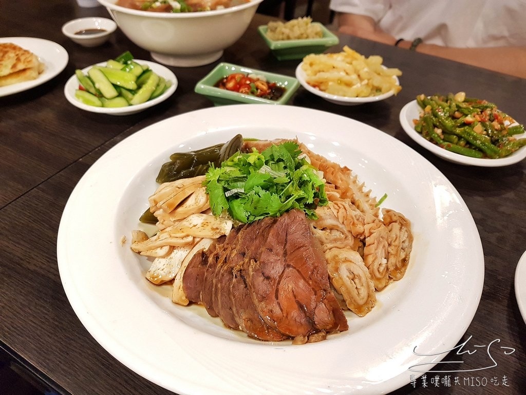 牛老大牛肉麵館 (13).jpg