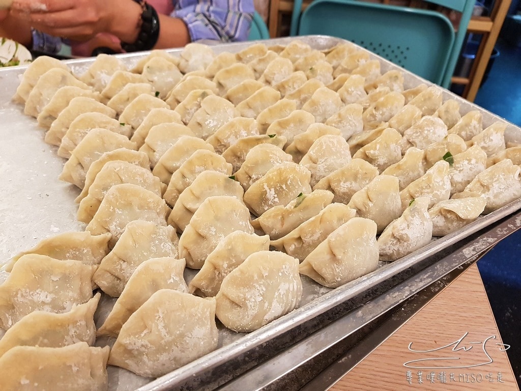 專業噗嚨共MISO吃走 士林哈爾濱餃子館 (33).jpg