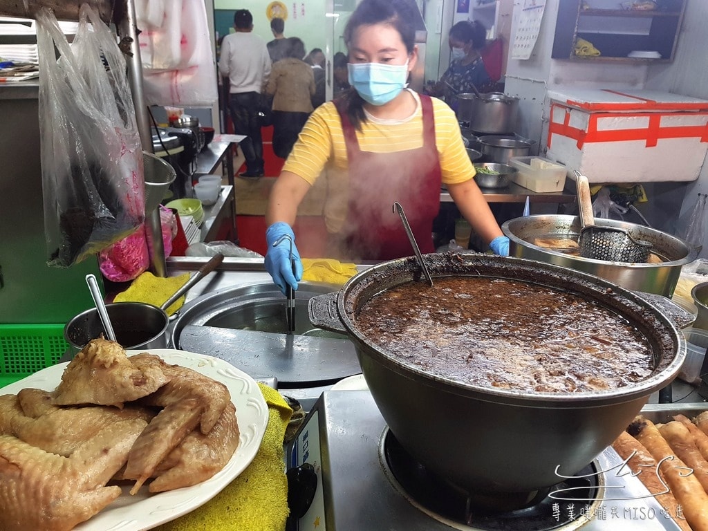 專業噗嚨共MISO吃走 阿霞火雞肉飯 (3).jpg