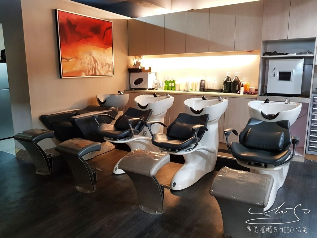 209 HAIR STYLIST 中正店 新店美髮推薦 專業噗嚨共MISO吃走 (40).jpg