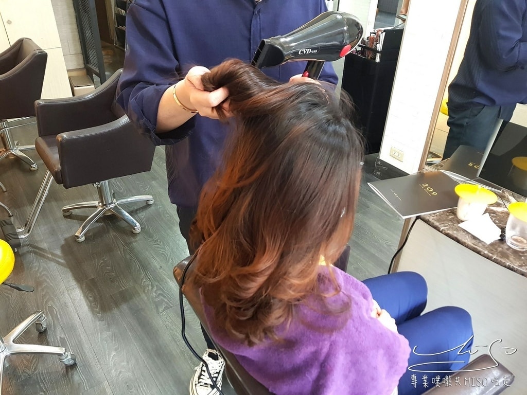 209 HAIR STYLIST 中正店 新店美髮推薦 專業噗嚨共MISO吃走 (30).jpg