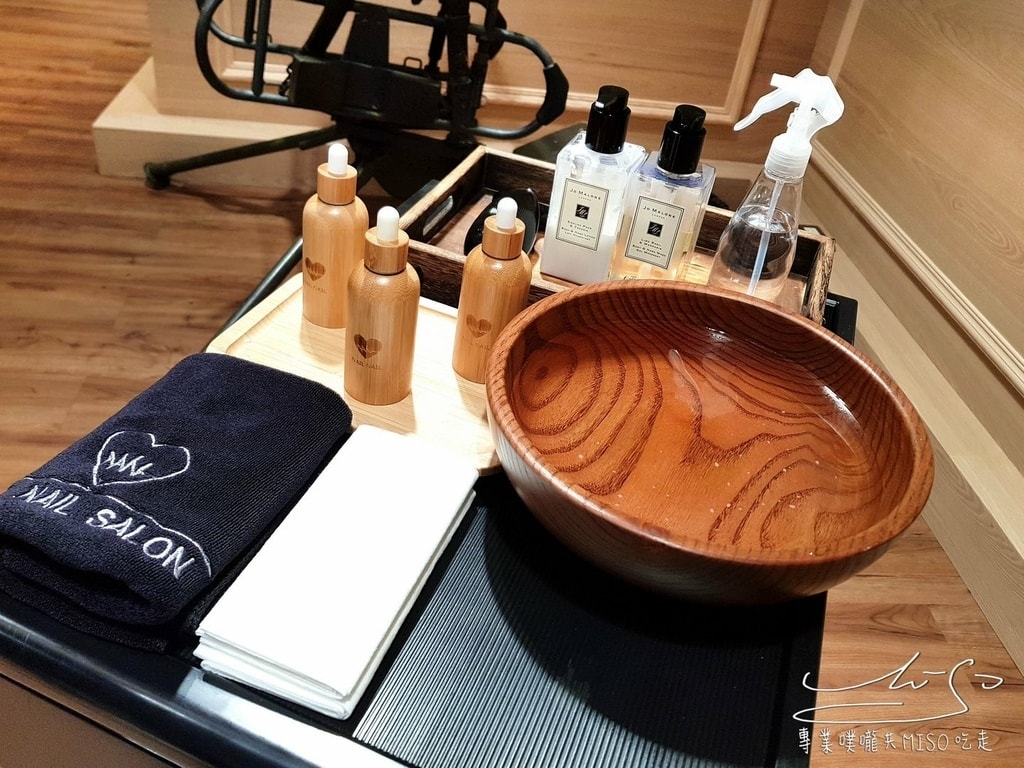 Butter Nail信義遠百店 台北手足光療保養推薦 專業噗嚨共MISO吃走 (4).jpg