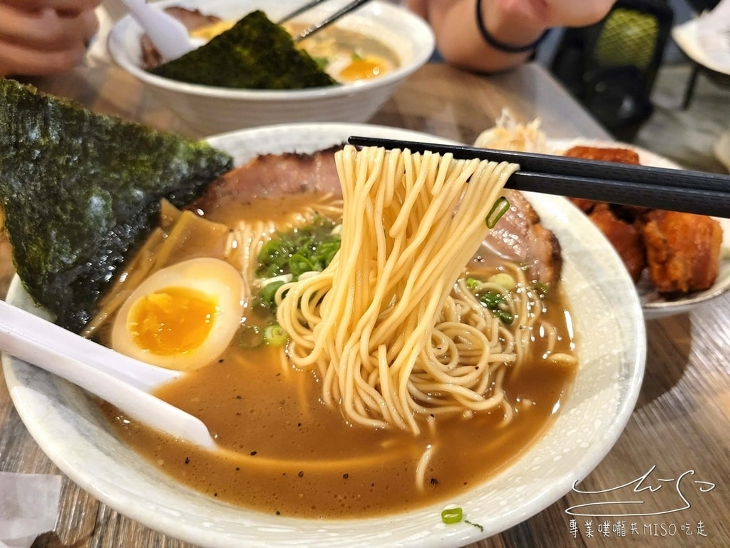 黑潮拉麵 花蓮美食 花蓮必吃 專業噗嚨共MISO吃走 (13).jpg