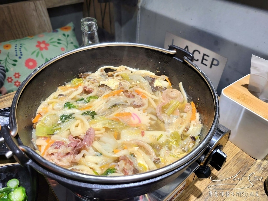 980 醬燒麵 永和銅板晚餐 永和平價美食 專業噗嚨共MISO吃走 (28).jpg