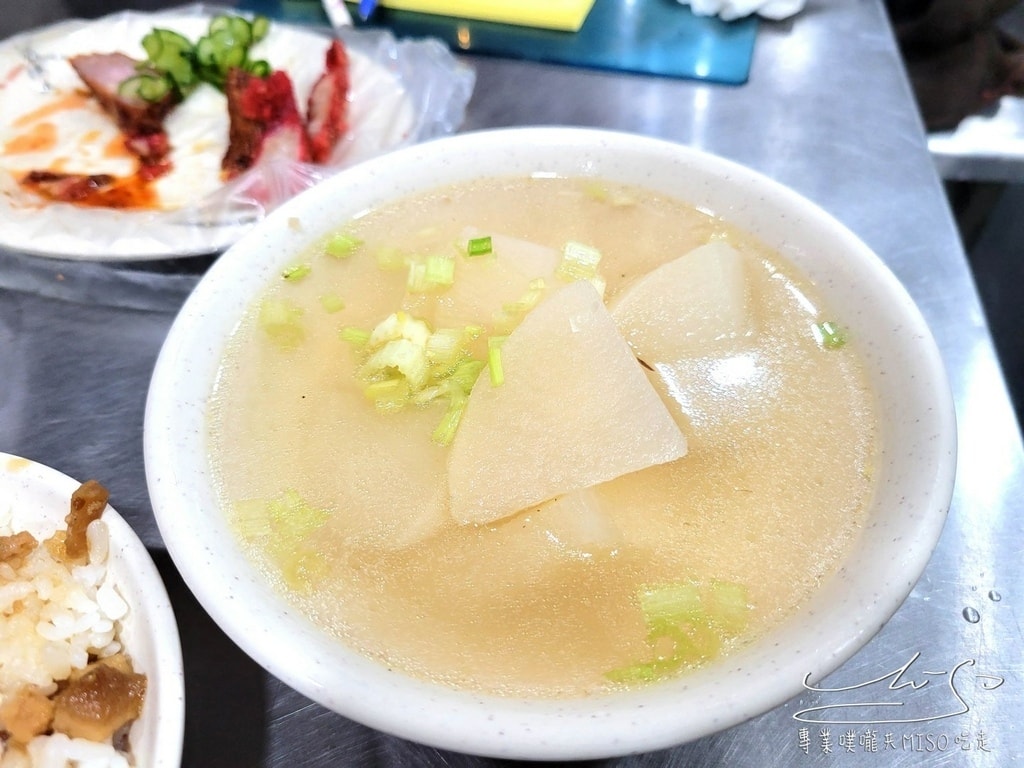 景安路無名鹹粥小吃 紅糟肉米粉湯 中和美食 和平街黃昏市場美食 專業噗嚨共MISO吃走 (9).jpg