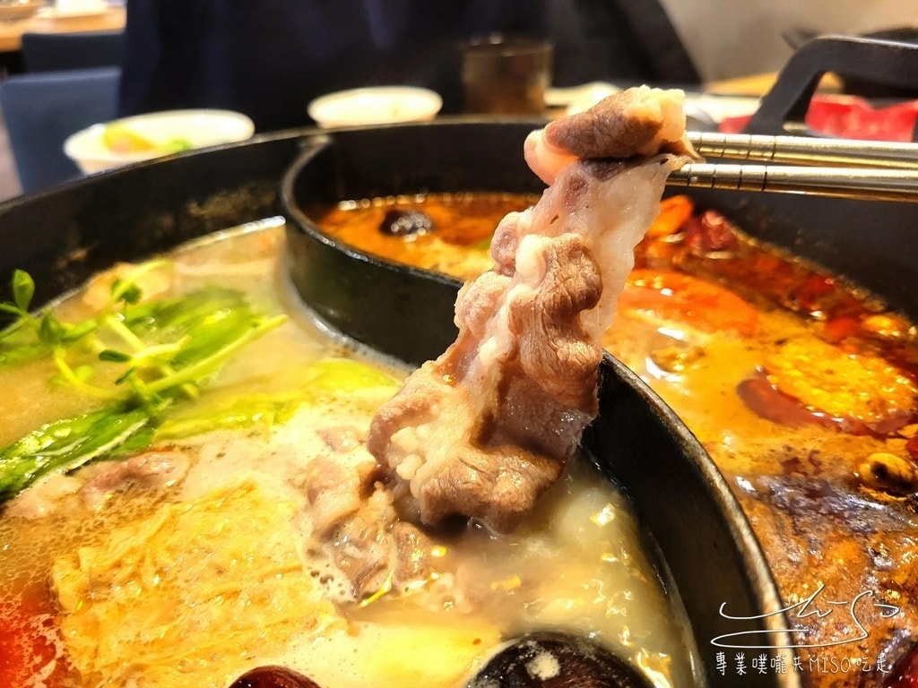 肉多多火鍋 排隊火鍋名店 超大肉盤 東區美食 大安區美食 專業噗嚨共MISO吃走 (30).jpg