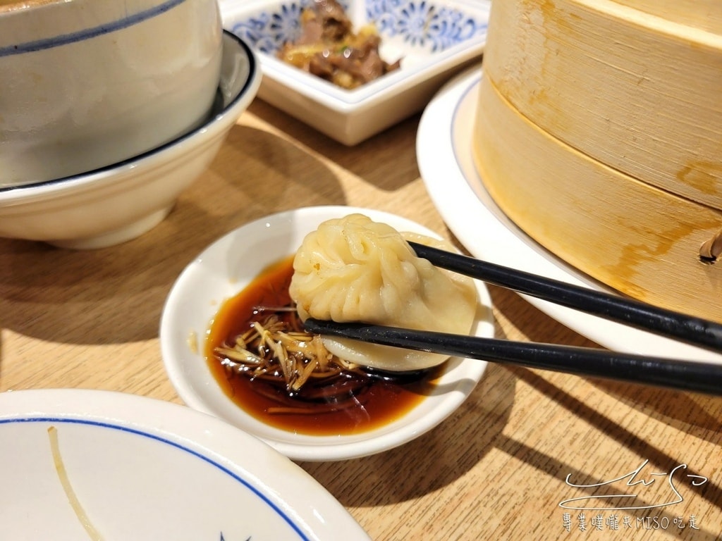 饗記麵舖 板橋店 板橋美食 板橋小吃 新埔民生美食 環狀線美食 專業噗嚨共MISO吃走 (32).jpg