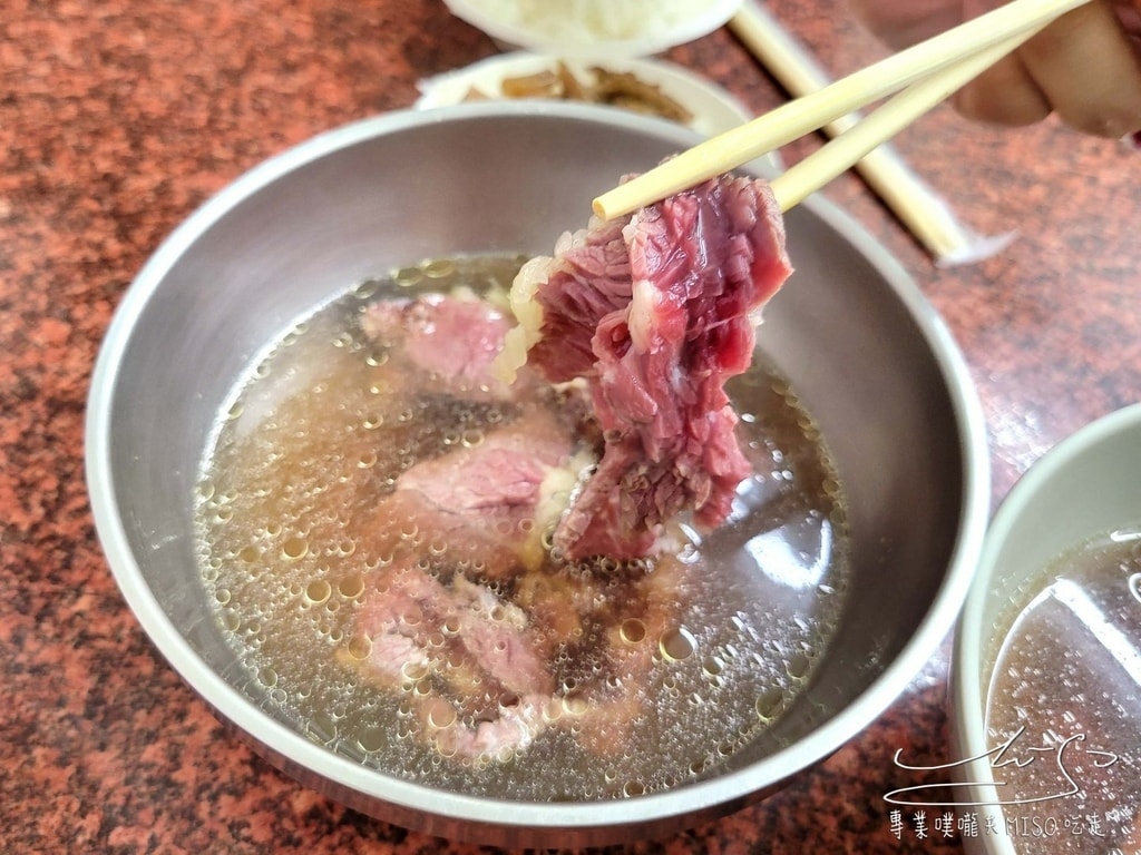 鬍鬚忠牛肉湯 台南美食 台南必吃 神農街美食 專業噗嚨共MISO吃走 (7).jpg