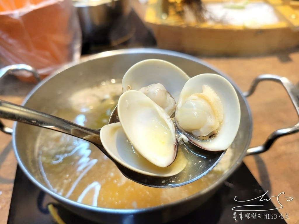 太上正和昆布鍋物  桃園美食 熊熊牛奶鍋 專業噗嚨共MISO吃走 (29).jpg