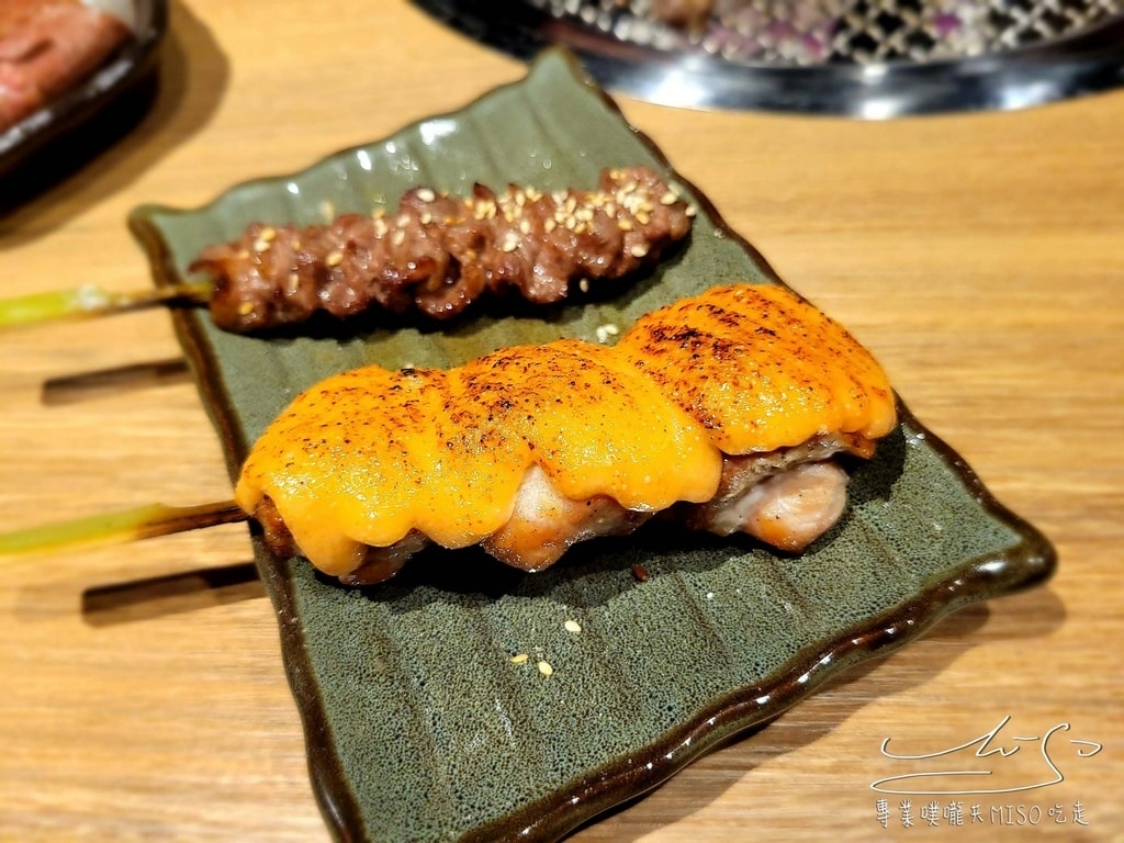 淡定人生炭火燒肉小酒館 板橋必吃燒肉 聚餐首選餐廳 專業噗嚨共MISO吃走 (23).jpg