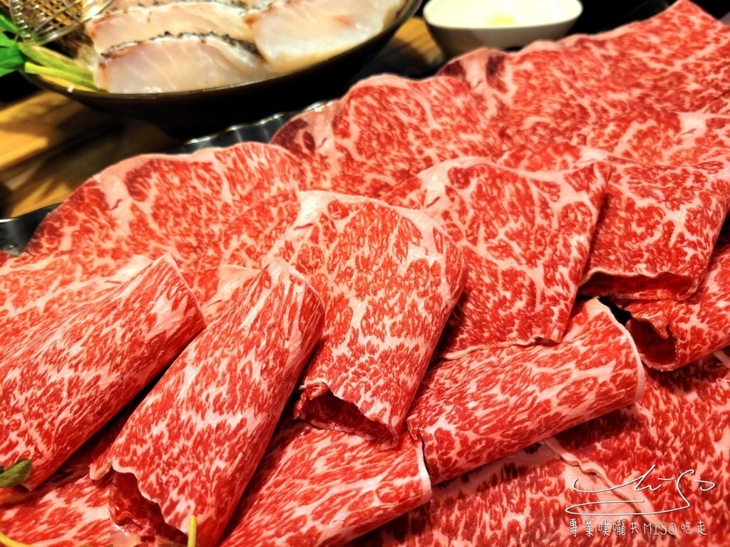 燙燙極緻涮涮鍋 永和店 永和火鍋 肉量多高CP值 專業噗嚨共MISO吃走 (19).jpg