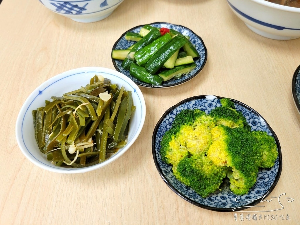 牛香原汁牛肉麵 永和牛肉麵推薦 頂溪美食 豆漿紅茶免費喝 專業噗嚨共MISO吃走 (16).jpg