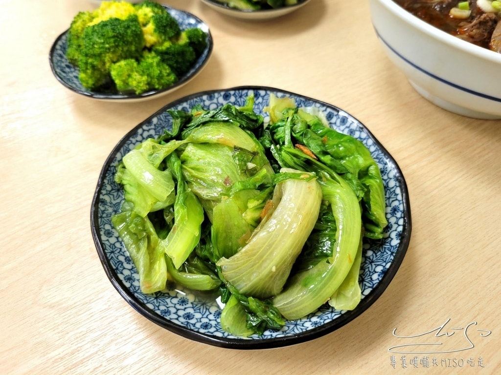 牛香原汁牛肉麵 永和牛肉麵推薦 頂溪美食 豆漿紅茶免費喝 專業噗嚨共MISO吃走 (17).jpg