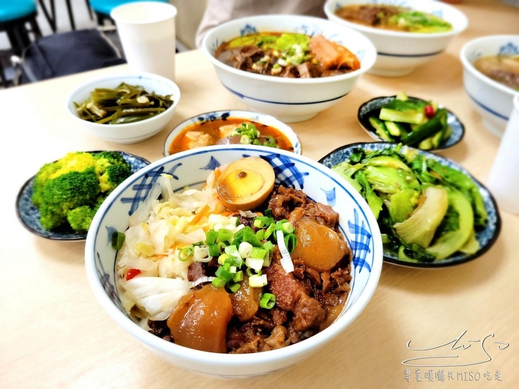 牛香原汁牛肉麵 永和牛肉麵推薦 頂溪美食 豆漿紅茶免費喝 專業噗嚨共MISO吃走 (19).jpg