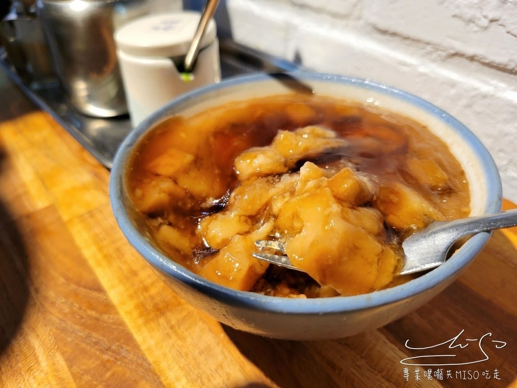 富盛號 台南小吃美食 台南碗粿 永樂市場 國華街美食 專業噗嚨共MISO吃走 (3).jpg