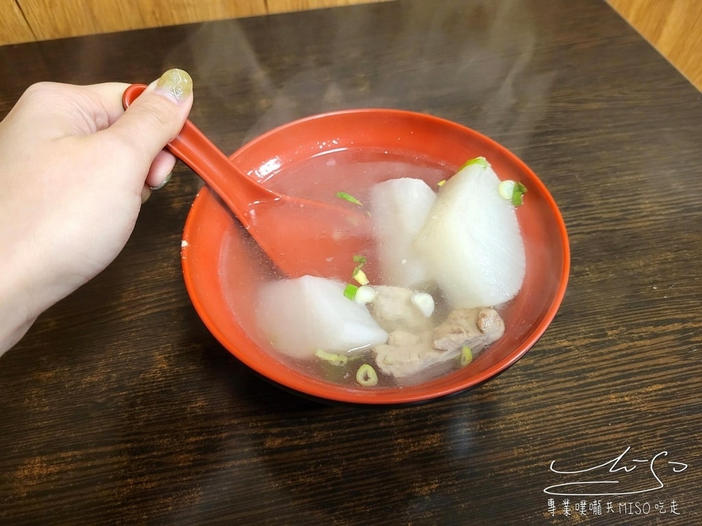 宇都宮餃子慈文店 桃園美食 桃園餃子推薦 北門國小 文昌國中慈文國小 慈文國中美食 專業噗嚨共MISO吃走 (5).jpg