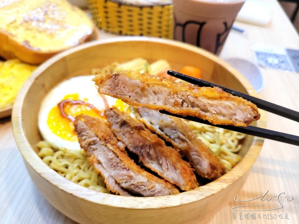 6：35 Brunch 新莊昌德店 新莊早餐 睡到飽還可以吃的早餐 專業噗嚨共MISO吃走 (13).jpg