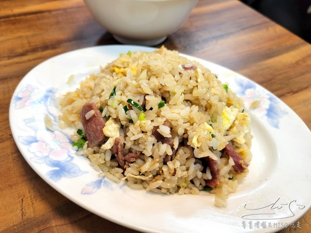 延三溫體牛菜單 吉昌街美食 圓山美食 大橋頭美食 延三夜市美食 專業噗嚨共MISO吃走 (7).jpg