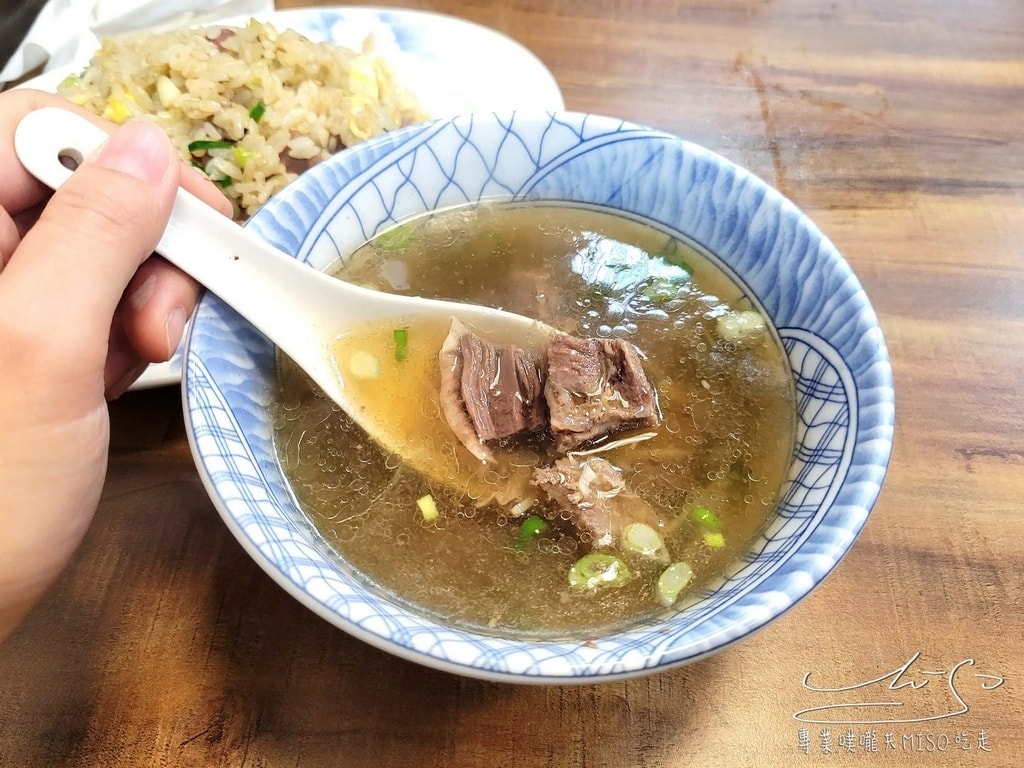 延三溫體牛菜單 吉昌街美食 圓山美食 大橋頭美食 延三夜市美食 專業噗嚨共MISO吃走 (8).jpg