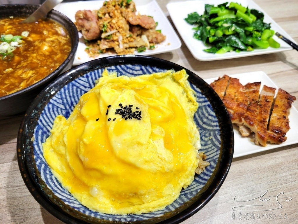 就炒飯 中和炒飯推薦 興南夜市熱炒推薦 南勢角美食 專業噗嚨共MISO吃走 (11).jpg