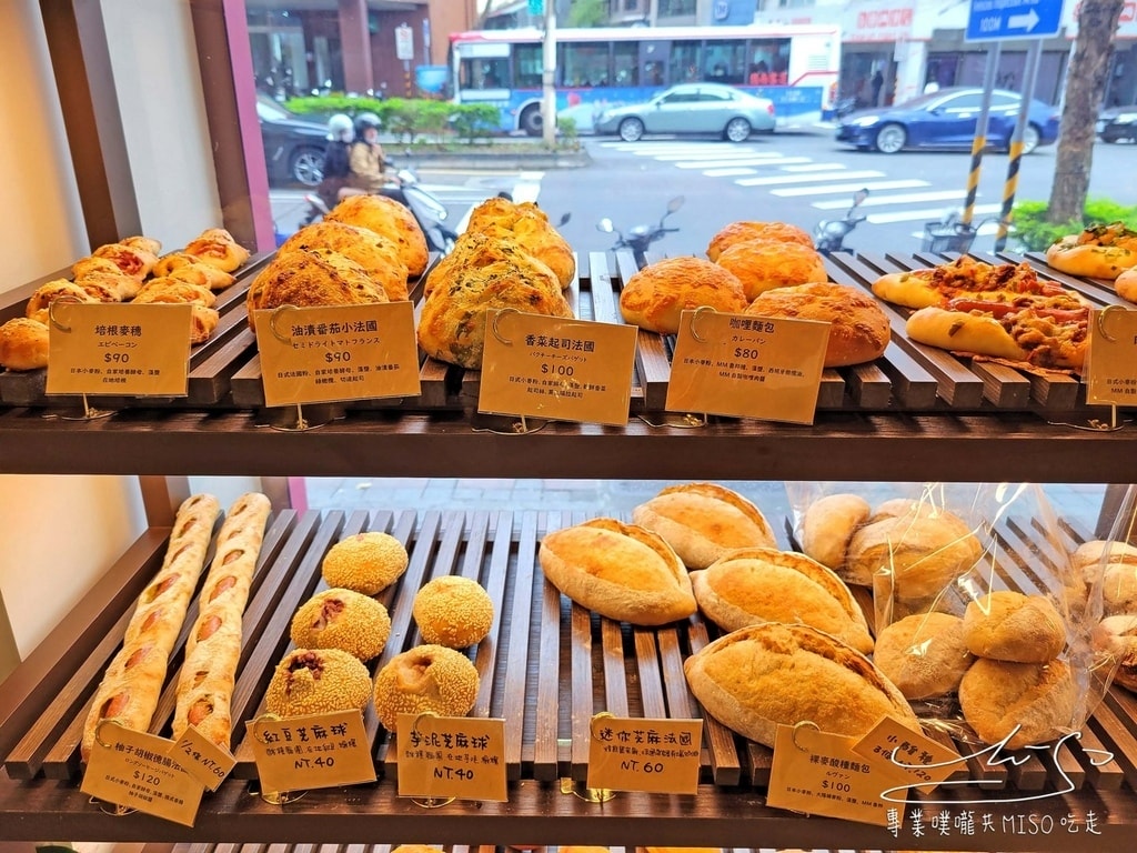 Boulangerie et café Main Mano - 曼瑪儂 松山區咖啡廳 松山美食推薦 日本來的麵包 專業噗嚨共MISO吃走 (7).jpg