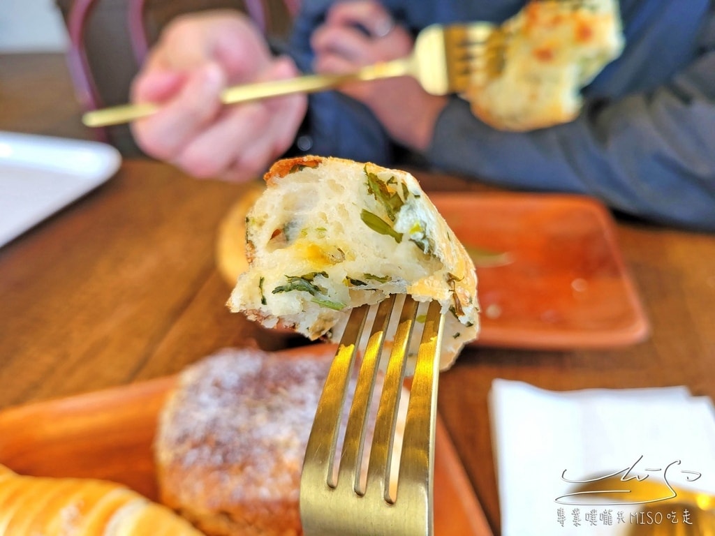 Boulangerie et café Main Mano - 曼瑪儂 松山區咖啡廳 松山美食推薦 日本來的麵包 專業噗嚨共MISO吃走 (25).jpg