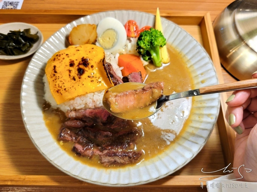 仁之初 北海道湯咖哩專賣 中壢咖哩推薦 內壢美食 桃園湯咖哩 香料咖哩 桃園咖哩 專業噗嚨共MISO吃走 (22).jpg