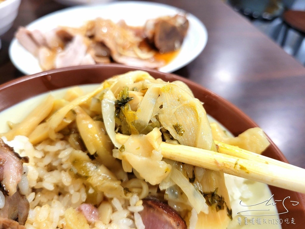 阿鴻知高飯鱸魚湯 華西街夜市美食 梧州街觀光夜市美食 艋舺夜市美食 廣州街夜市美食 萬華魯肉飯 萬華美食 龍山寺美食 專業噗嚨共MISO吃走 (26).jpg