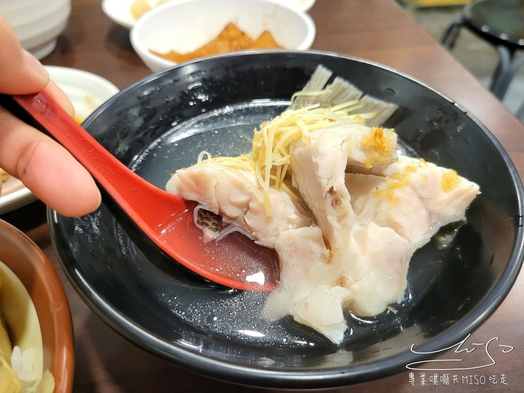 阿鴻知高飯鱸魚湯 華西街夜市美食 梧州街觀光夜市美食 艋舺夜市美食 廣州街夜市美食 萬華魯肉飯 萬華美食 龍山寺美食 專業噗嚨共MISO吃走 (23).jpg