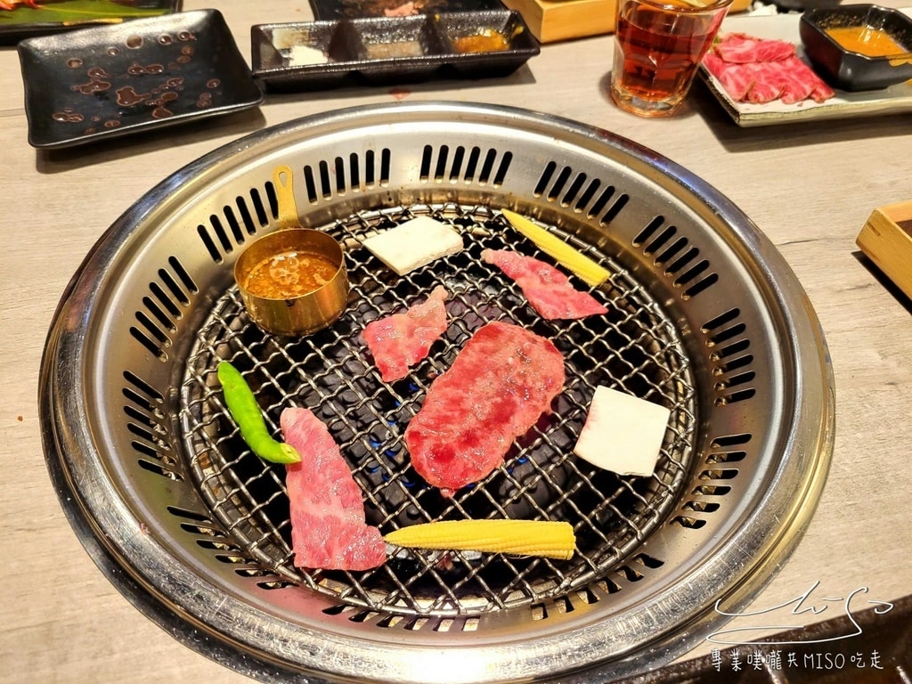 揪餖燒肉 ATT美食推薦 信義區美食 好客餐飲集團 專業噗嚨共MISO吃走 (54).jpg