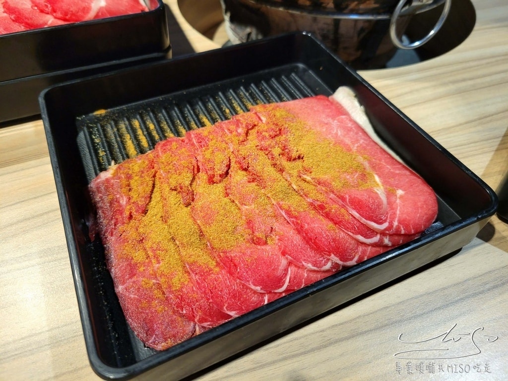 石垣島燒肉 中壢燒肉推薦 燒肉吃到飽 桃園吃到飽餐廳 中壢吃到飽餐廳 專業噗嚨共MISO吃走 (20).jpg