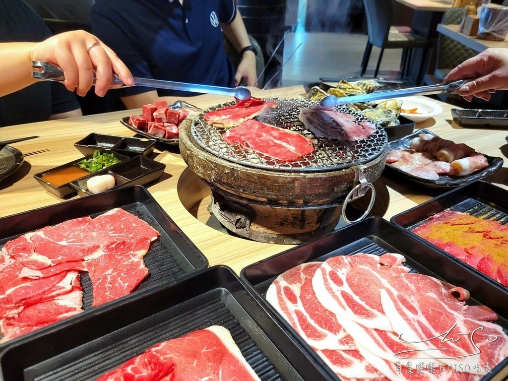 石垣島燒肉 中壢燒肉推薦 燒肉吃到飽 桃園吃到飽餐廳 中壢吃到飽餐廳 專業噗嚨共MISO吃走 (23).jpg