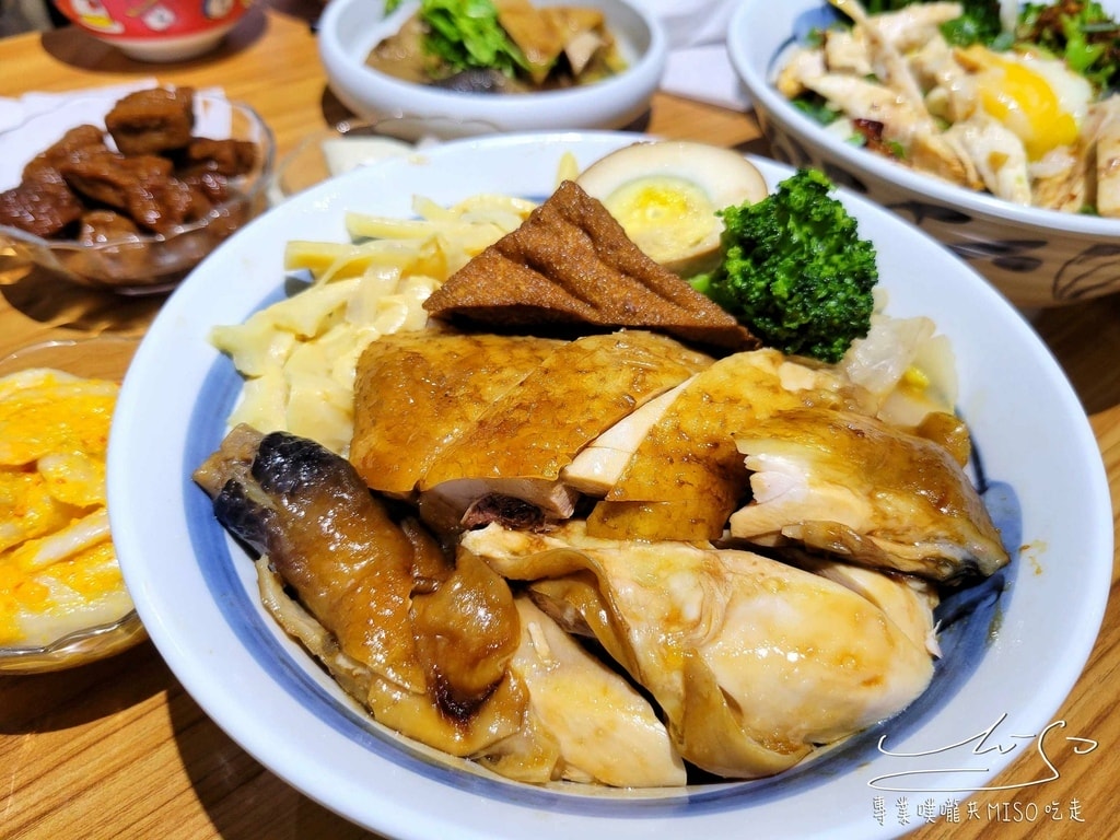 雞霸 永和美食 永和雞肉飯 四號公園餐廳 四號公園美食 專業噗嚨共MISO吃走 (26).jpg