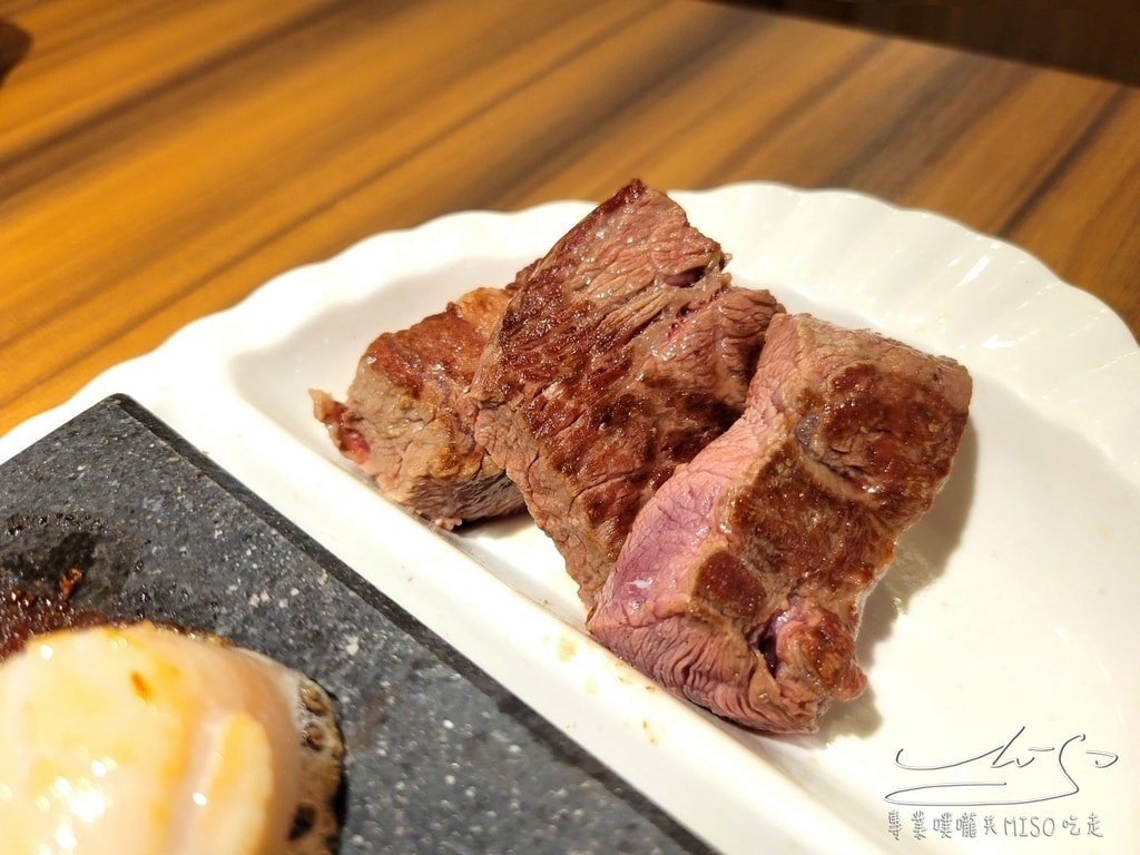 洋石岩燒牛排 Young Stone Steak House 台北東區牛排 自助吧吃到飽 台北岩燒牛排推薦 專業噗嚨共MISO吃走 (28).jpg