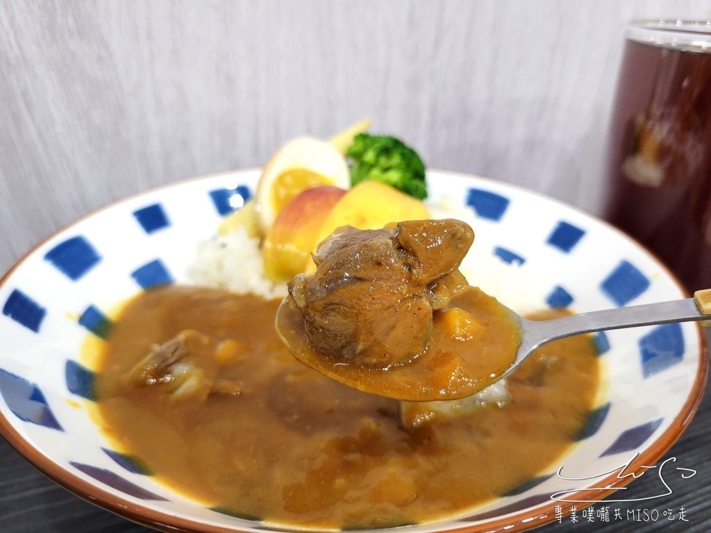 咖哩胖胖 永和咖哩 四號公園美食 永安市場美食 專業噗嚨共MISO吃走 (7).jpg