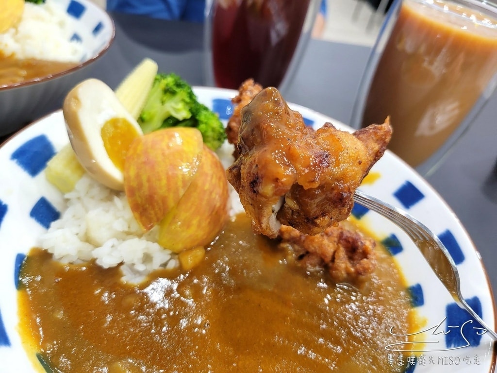 咖哩胖胖 永和咖哩 四號公園美食 永安市場美食 專業噗嚨共MISO吃走 (11).jpg