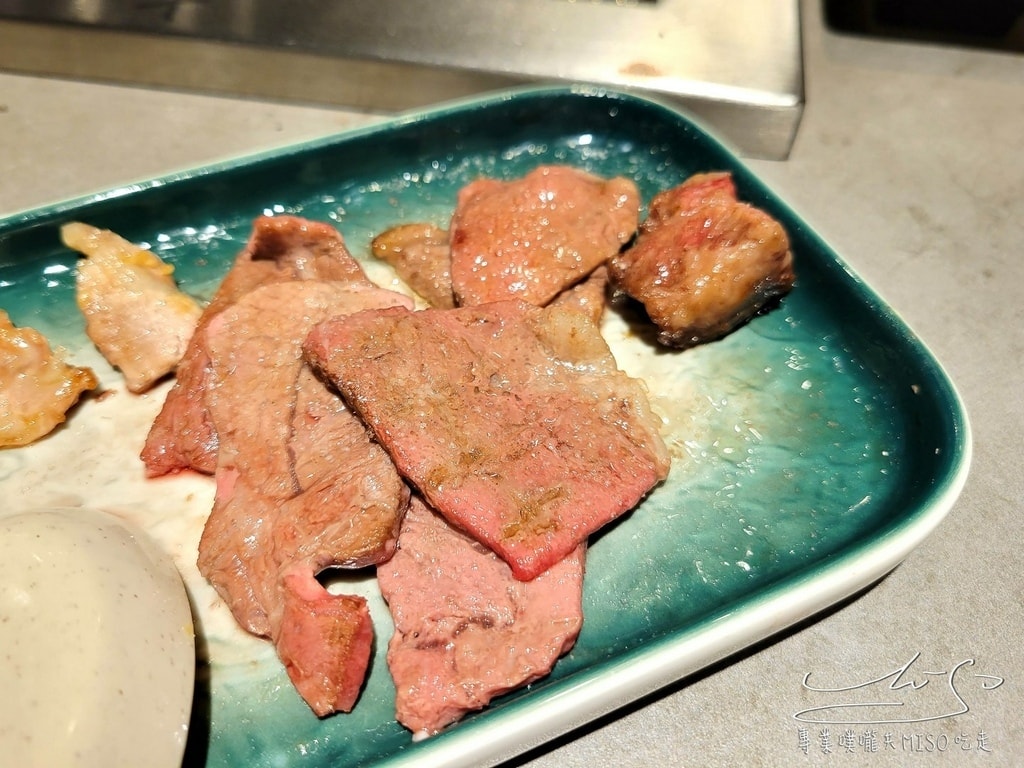 燒肉老大アニキ-燒肉Aniki板橋府中店 板橋個人燒肉 小蒙牛燒肉品牌 板橋燒肉推薦 專業噗嚨共MISO吃走 (40).jpg