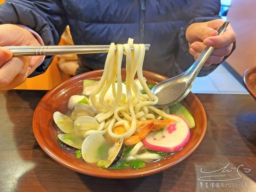 何家大碗公涼麵 善導寺美食 台北車站美食 台北涼麵 專業噗嚨共MISO吃走 (20).jpg