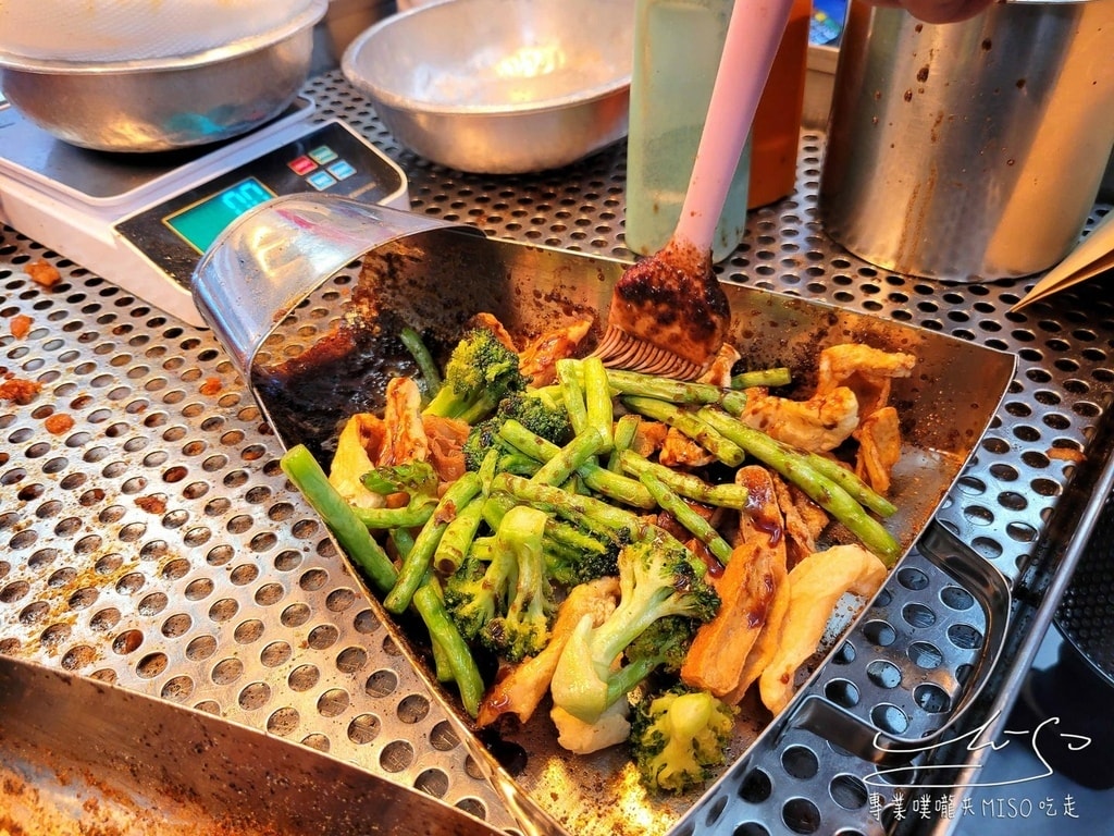 暖男炸雞永吉店 市府站美食 台北炸雞推薦 炸物 東區美食 專業噗嚨共MISO吃走 (16).jpg