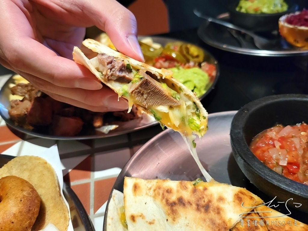 Chale Tacos Taipei 墨西哥餐廳 東區墨西哥料理 東區美食 台北TACO 專業噗嚨共MISO吃走 (22).jpg