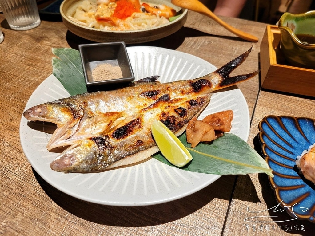 溫暖 Atatakai 永春捷運生魚片丼飯 專業噗嚨共MISO吃走 (10).jpg