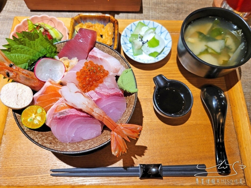 溫暖 Atatakai 永春捷運生魚片丼飯 專業噗嚨共MISO吃走 (19).jpg