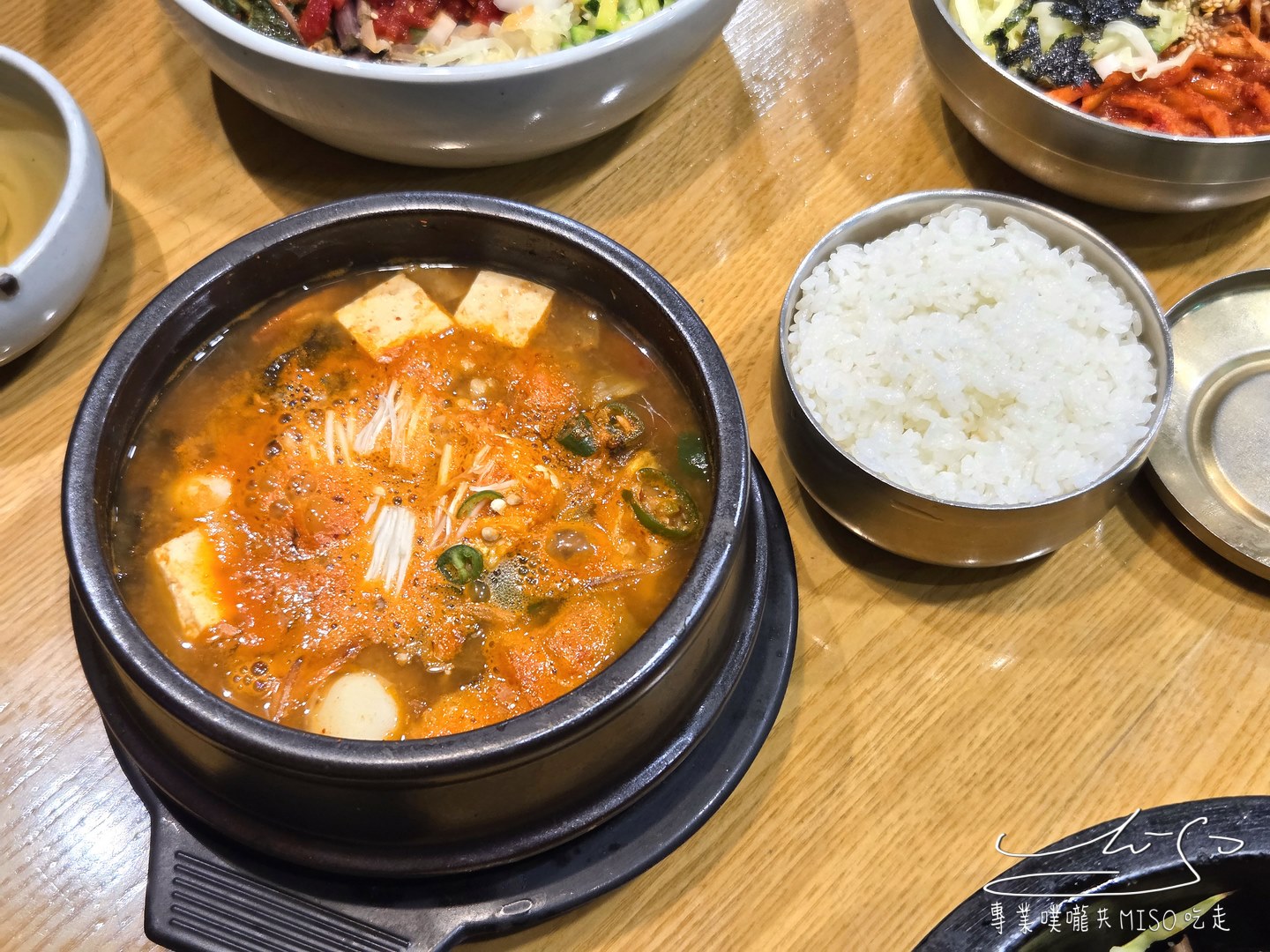 介淨本店개정본점｜大邱美食必吃，超新鮮生牛肉拌飯，搭配螃蟹海鮮大醬鍋太犯規！